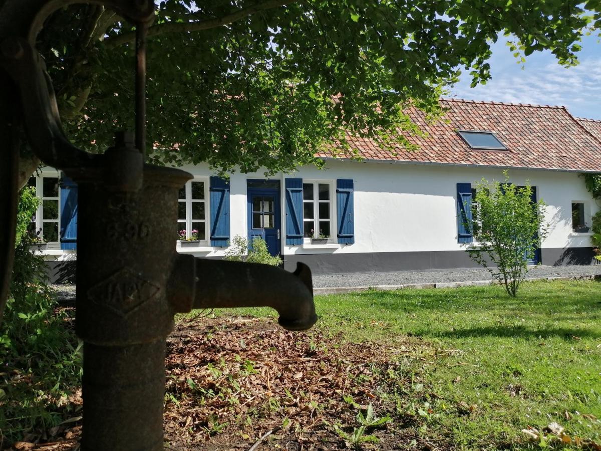 La Ferme De Mademoiselle Jeanne Arrest